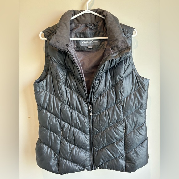 Eddie Bauer EB650 black down vest size large - Picture 1 of 7